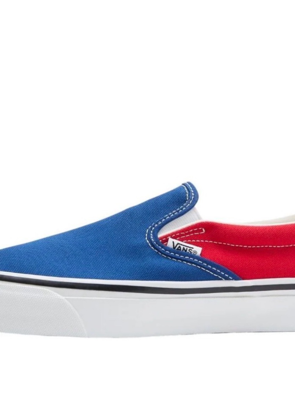 Vans Women’s 9/Mens 7.5 Slip-On Sneaker in Blue and Red